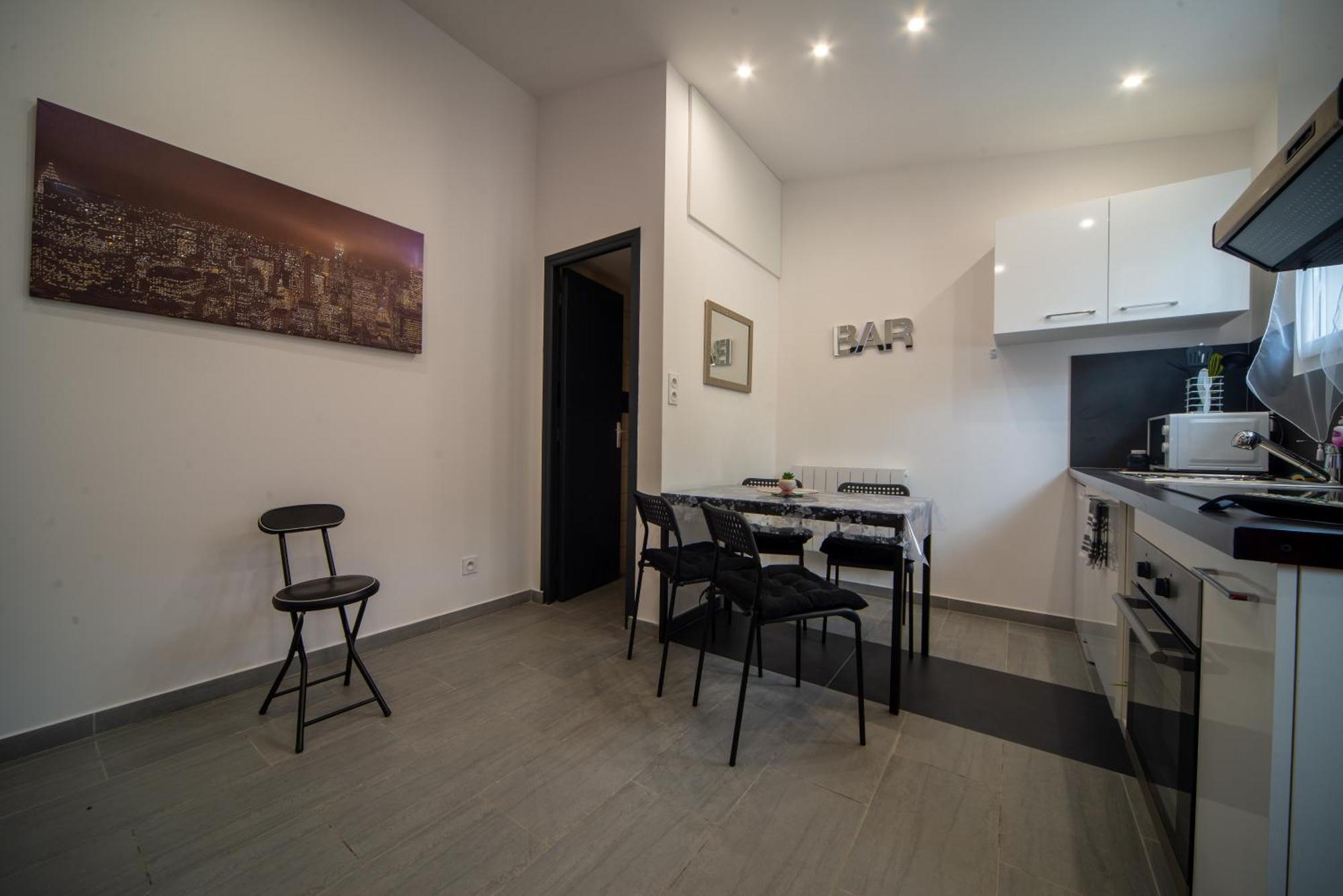 La Serenade Numero 4 Montreuil  Dış mekan fotoğraf